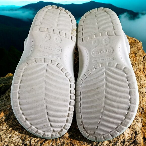 Crocs Men's 5 Women's 7 White Slip On Comfort Sandals Shoes 12436 - Picture 7 of 8